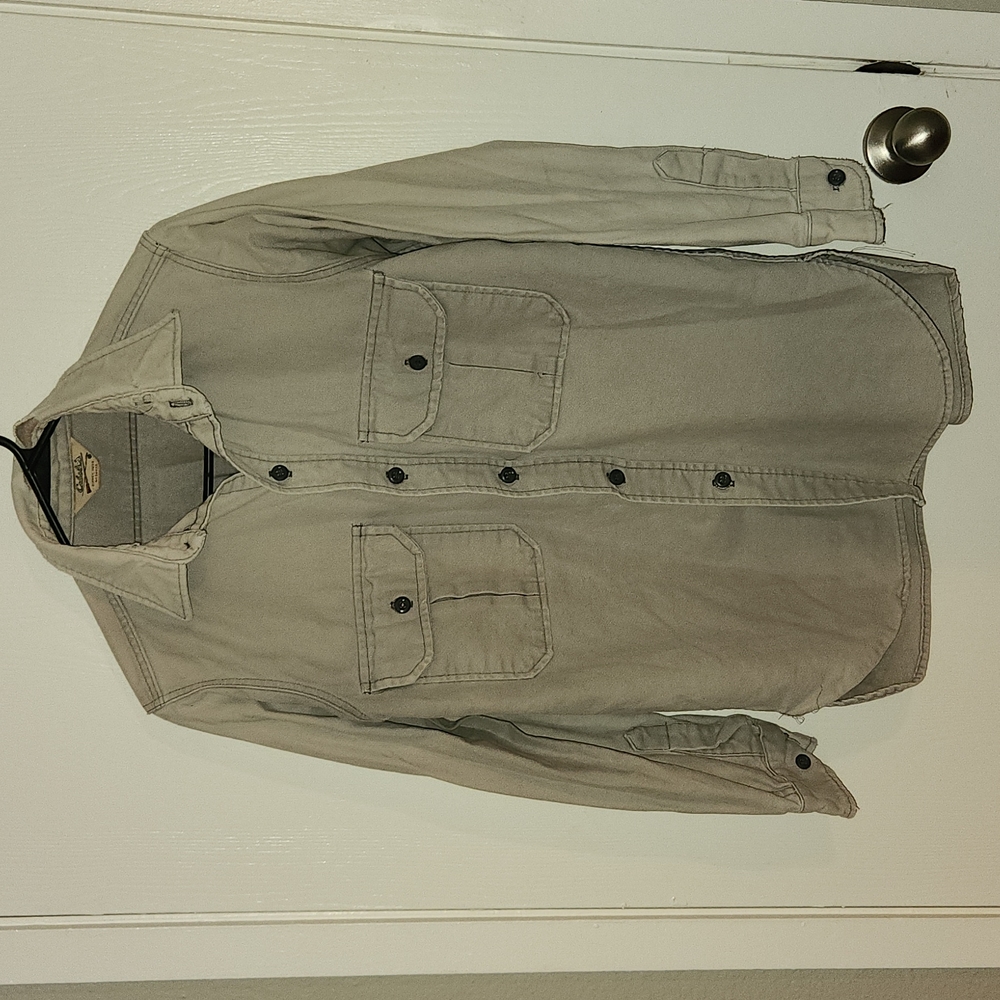 Vintage Cabelas Shacket size L. Washed-out ligth Gray